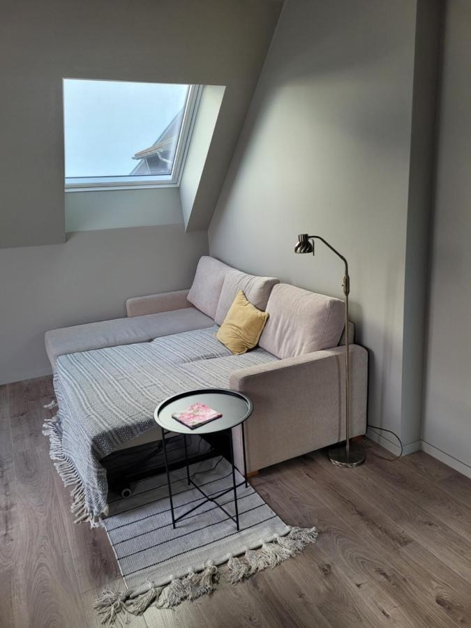 Single Elegant Room I Sentrum- Sea View Alesund Bagian luar foto