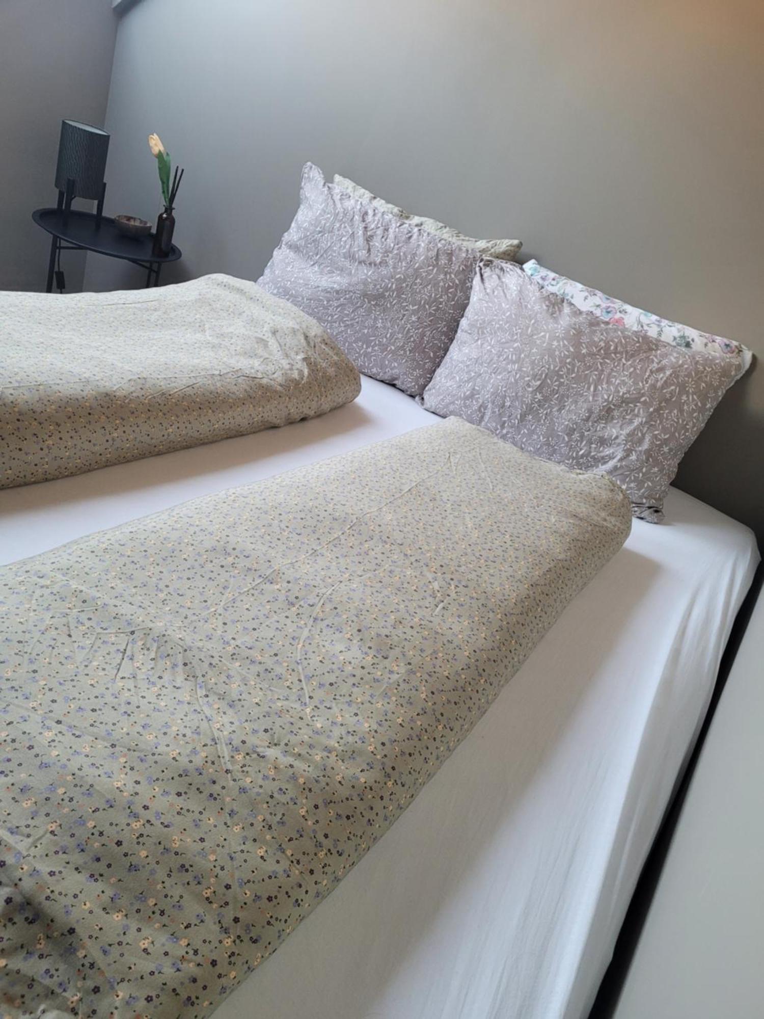 Single Elegant Room I Sentrum- Sea View Alesund Bagian luar foto